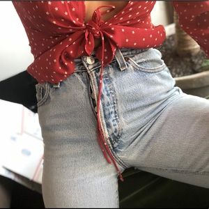 🚫SOLD🚫Vintage 501 USA High Waisted re/done 24